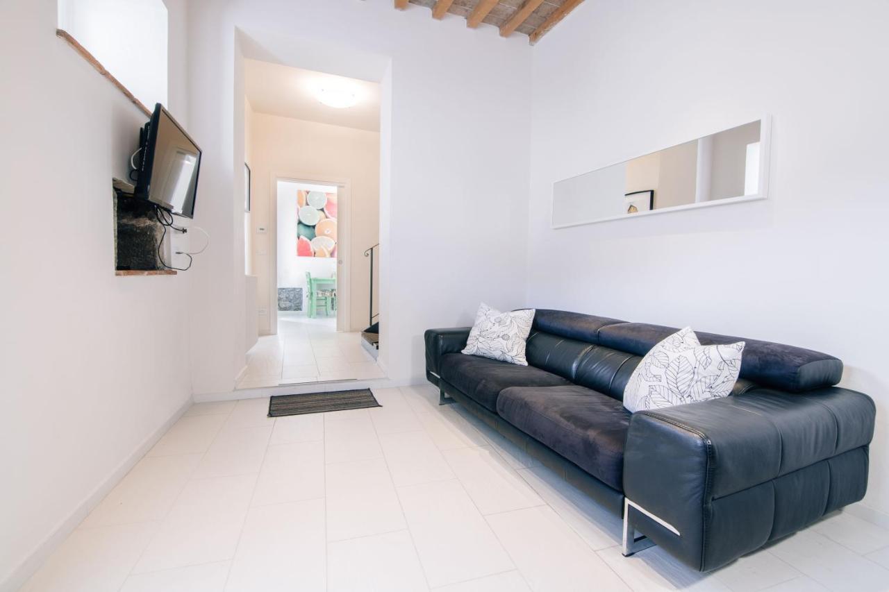 Holiday Home Il Borgo Degli Agrumi Uzzano Exteriér fotografie
