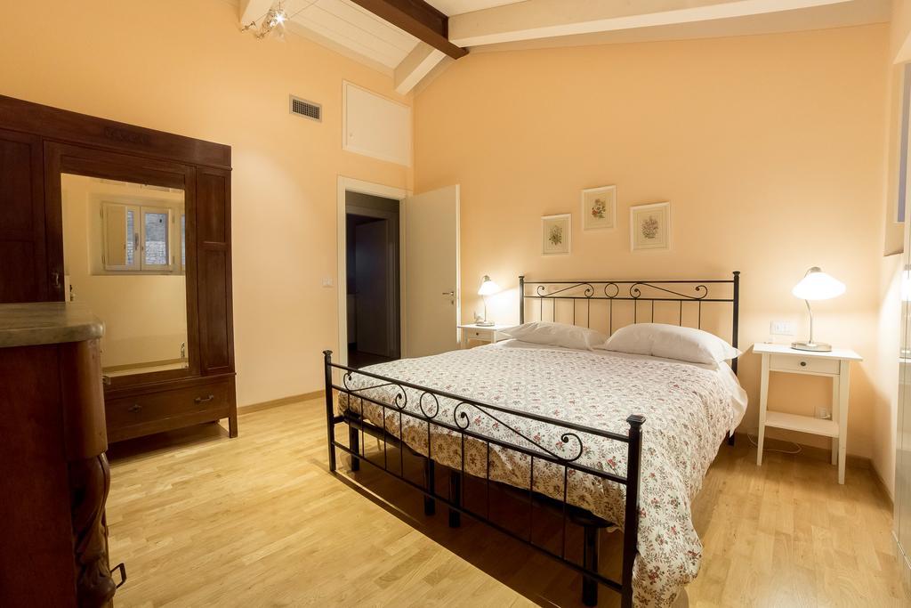 Holiday Home Il Borgo Degli Agrumi Uzzano Exteriér fotografie